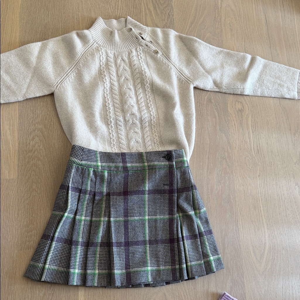 Bonpoint Cream Sweater And Gray Plaid Skirt Set